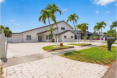 10934 SW 137th, Miami, FL 33186 - Photo 2