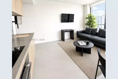 121 NE 5th #2705, Miami, FL 33132 - Photo 6