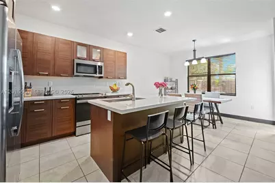 15776 NW 91st, Miami Lakes, FL 33018 - Photo 14