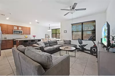 15776 NW 91st, Miami Lakes, FL 33018 - Photo 12