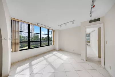 600 Three Islands #212, Hallandale Beach, FL 33009 - Photo 12
