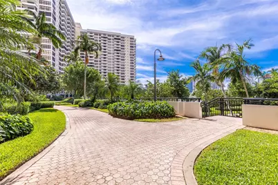 600 Three Islands #212, Hallandale Beach, FL 33009 - Photo 38
