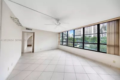 600 Three Islands #212, Hallandale Beach, FL 33009 - Photo 14