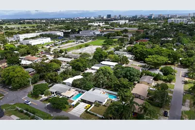 310 NE 12th, Pompano Beach, FL 33060 - Photo 56