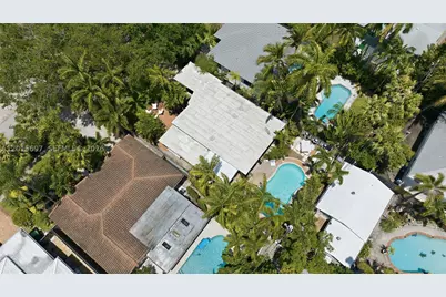 636 NE 17th, Fort Lauderdale, FL 33304 - Photo 36