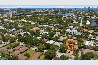 636 NE 17th, Fort Lauderdale, FL 33304 - Photo 48