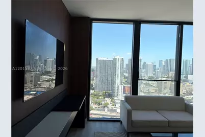 20 NE 11th #2805, Miami, FL 33132 - Photo 10