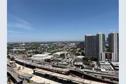 20 NE 11th #2805, Miami, FL 33132 - Photo 2