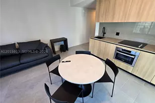 121 NE 5, Miami, FL 33132 - Photo 14