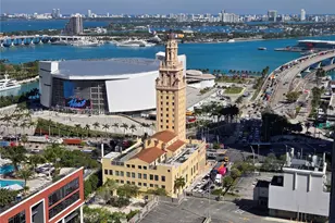 121 NE 5, Miami, FL 33132 - Photo 4