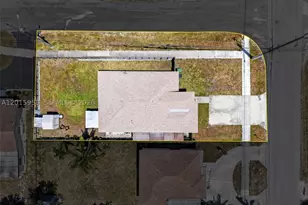 200 SW 2nd, Hallandale Beach, FL 33009 - Photo 32