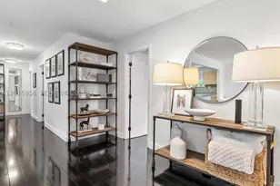 200 SW 2nd, Hallandale Beach, FL 33009 - Photo 14