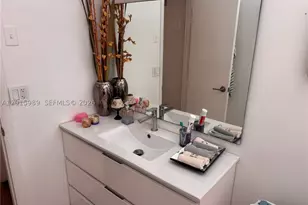 5300 Washington, Hollywood, FL 33021 - Photo 14