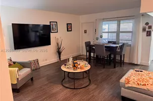 5300 Washington, Hollywood, FL 33021 - Photo 4