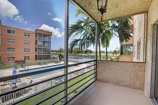 3048 E Sunrise Lakes, Sunrise, FL 33322 - Photo 32