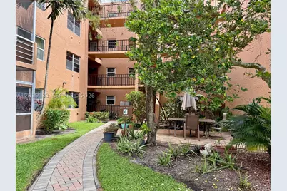 3048 E Sunrise Lakes #220, Sunrise, FL 33322 - Photo 44