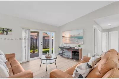 8266 NW 192nd, Hialeah, FL 33015 - Photo 6
