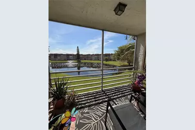 9800 Sunrise Lakes #202, Sunrise, FL 33322 - Photo 4