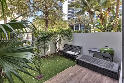 6000 Collins #129, Miami Beach, FL 33140 - Photo 10