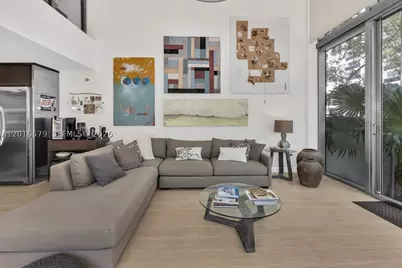 6000 Collins #129, Miami Beach, FL 33140 - Photo 2