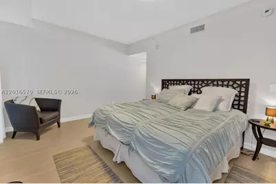 6000 Collins #129, Miami Beach, FL 33140 - Photo 20