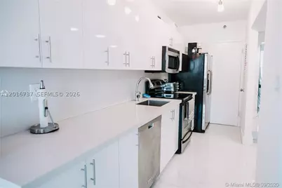 100 Lincoln #1526, Miami Beach, FL 33139 - Photo 4