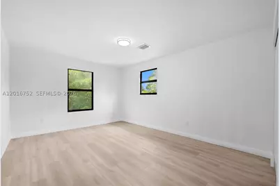 4746 NW 10th, Miami, FL 33127 - Photo 26