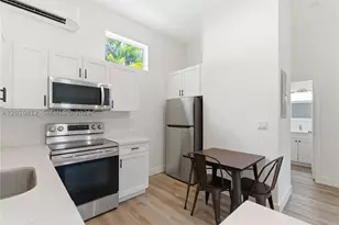 830 SE 14th, Fort Lauderdale, FL 33316 - Photo 16