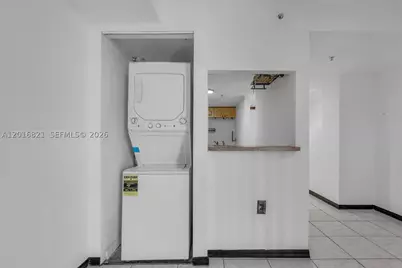 102 SW 6th #201, Miami, FL 33130 - Photo 14