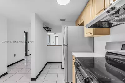 102 SW 6th #201, Miami, FL 33130 - Photo 12