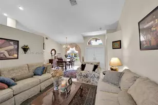 701 SW 93rd, Pembroke Pines, FL 33025 - Photo 6