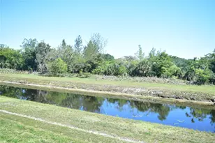 8851 Sunrise Lakes, Sunrise, FL 33322 - Photo 14