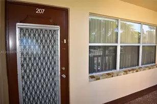 8851 Sunrise Lakes, Sunrise, FL 33322 - Photo 1
