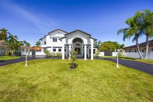 3352 SW 110th, Miami, FL 33165 - Photo 1