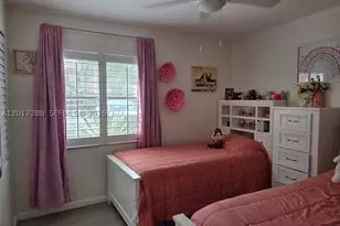 19 Chestnut, Cooper City, FL 33026 - Photo 4