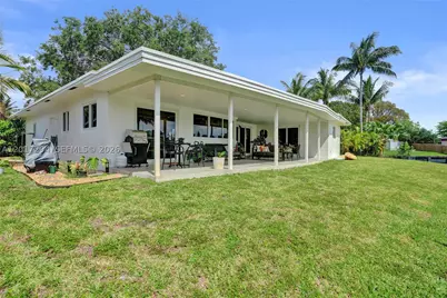 1821 NW 33rd, Oakland Park, FL 33309 - Photo 28
