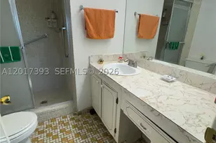 8130 Sunrise Lakes, Sunrise, FL 33322 - Photo 8