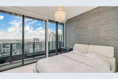 1000 Brickell #3002, Miami, FL 33131 - Photo 40