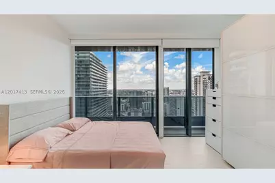 1000 Brickell #3002, Miami, FL 33131 - Photo 34