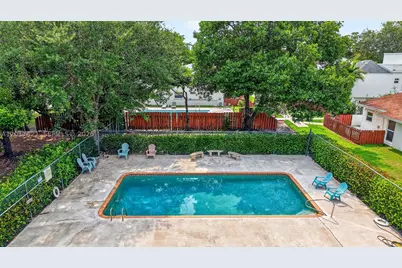 3848 Atlanta, Hollywood, FL 33021 - Photo 62