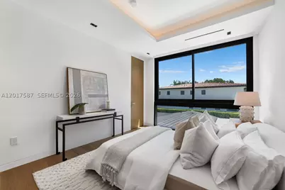 3045 N Bay, Miami Beach, FL 33140 - Photo 34