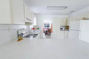 10 NW 60th, Miami, FL 33126 - Photo 10