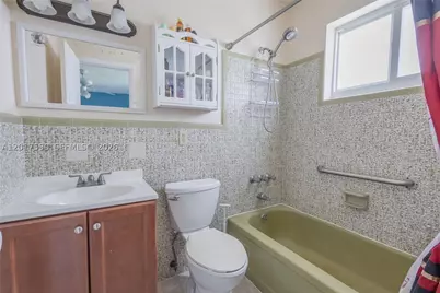 10 NW 60th, Miami, FL 33126 - Photo 16