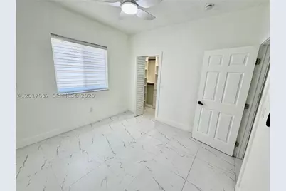 421 NW 13th #A, Miami, FL 33125 - Photo 4