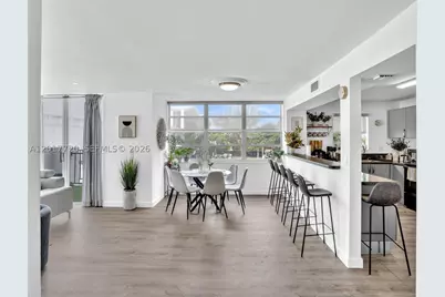 2780 NE 183rd #302, Aventura, FL 33160 - Photo 2