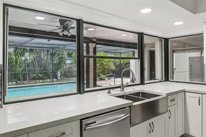 3842 Jasmine, Miramar, FL 33023 - Photo 30