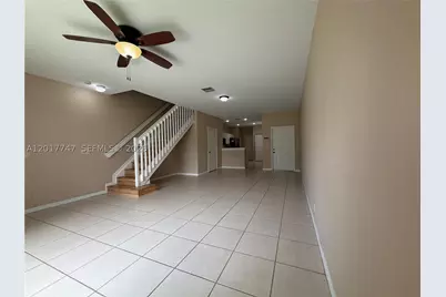 2434 Cordoba #2434, Weston, FL 33327 - Photo 4