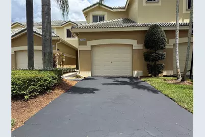 2434 Cordoba #2434, Weston, FL 33327 - Photo 2
