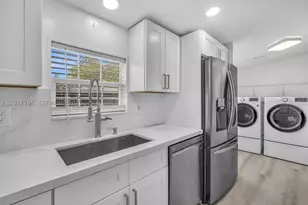 730 NW 217th, Pembroke Pines, FL 33029 - Photo 8