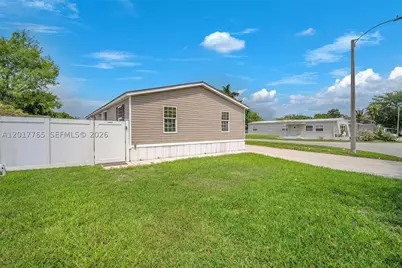730 NW 217th, Pembroke Pines, FL 33029 - Photo 30